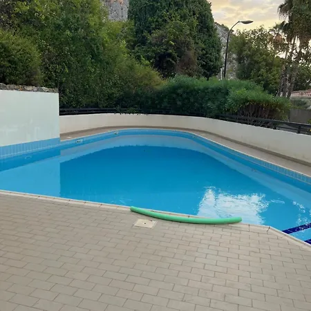 Διαμέρισμα Bord De *